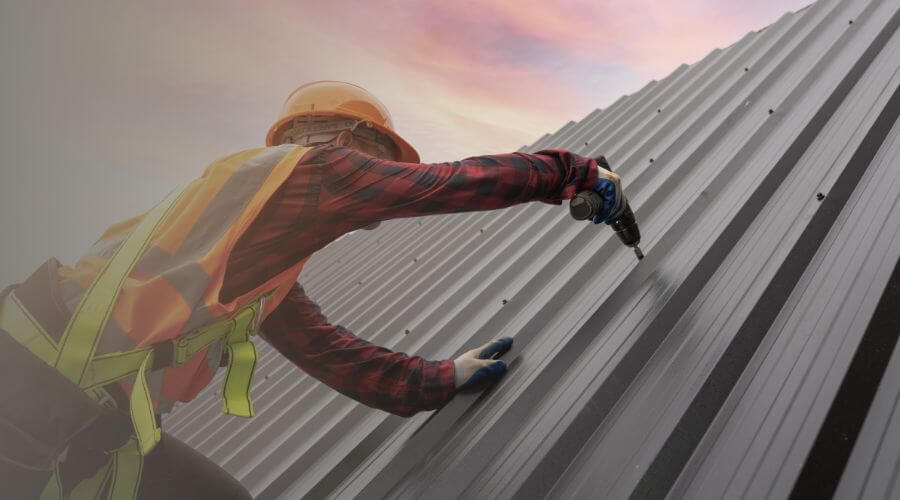 Professional gutter cleaning in Spraggs, PA